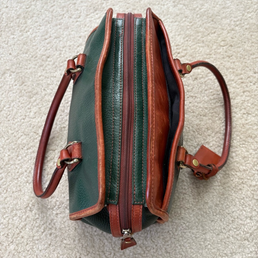 Vintage Liz Claiborne Green and Brown Leather Bag - Picture 6 of 16
